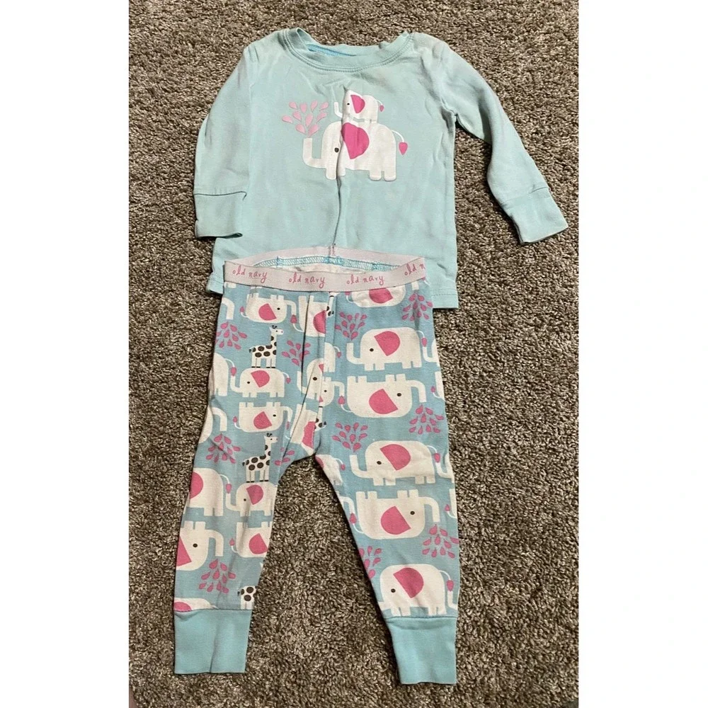Carter’s Footie Pajamas Size 6 M Bundle
